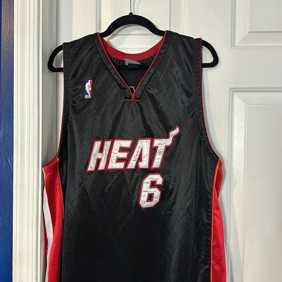 Men’s Adidas Miami Heat Lebron James #6 Basketball Jersey Shirt Size 56 2XL - Picture 2 of 10